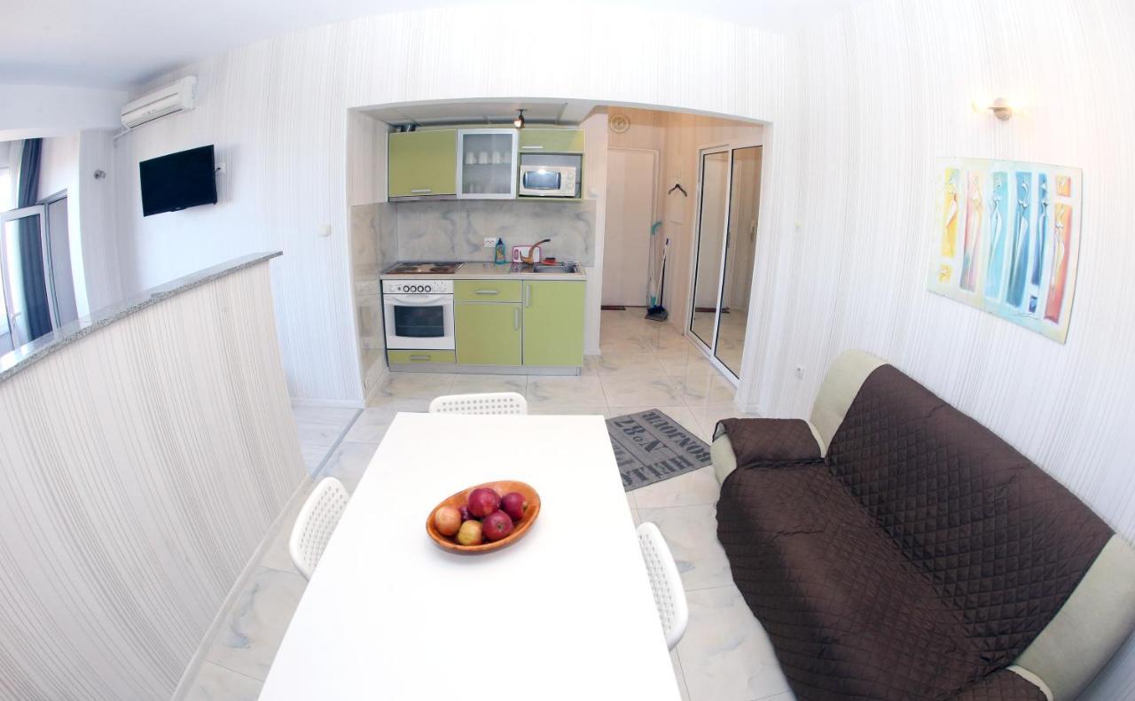 Colored House Apartments София Экстерьер фото