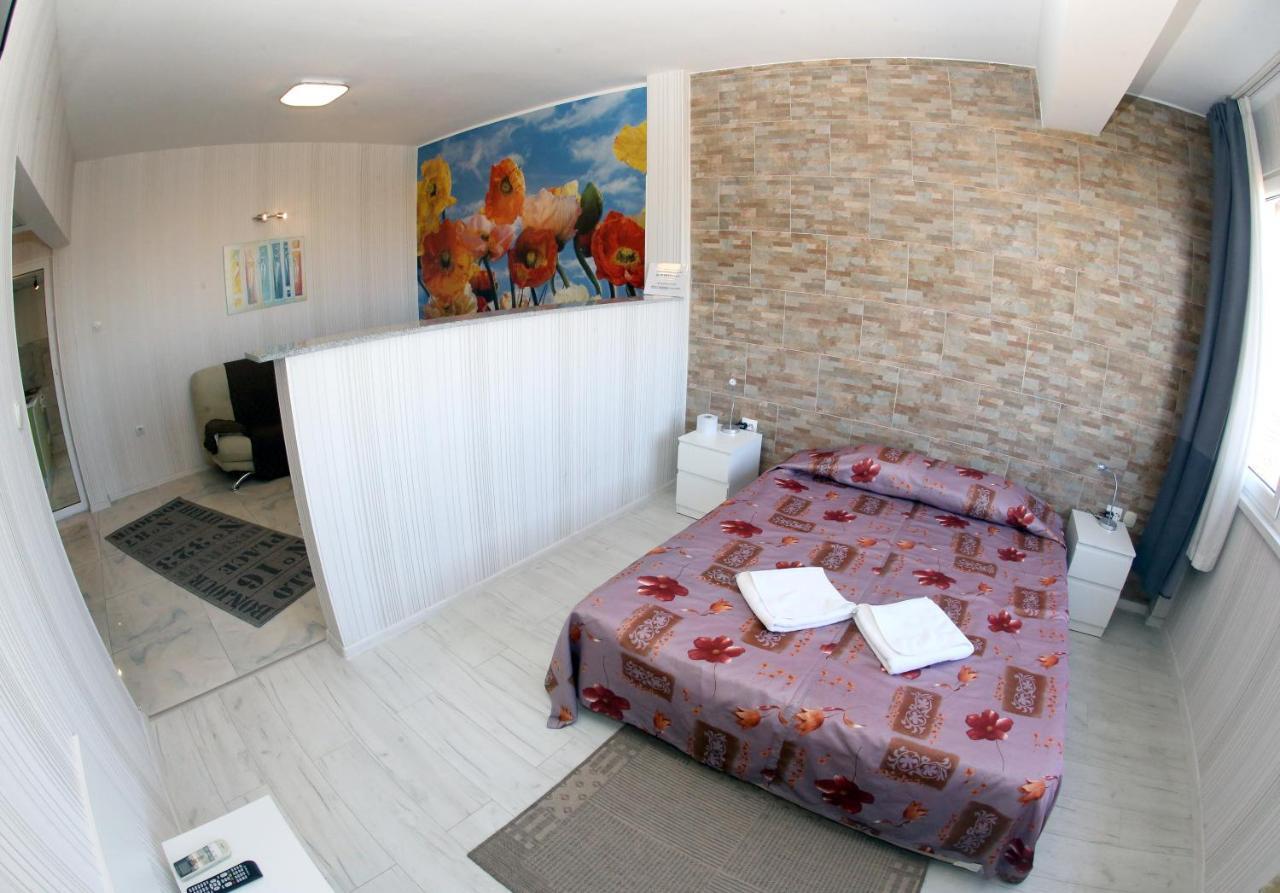 Colored House Apartments София Экстерьер фото
